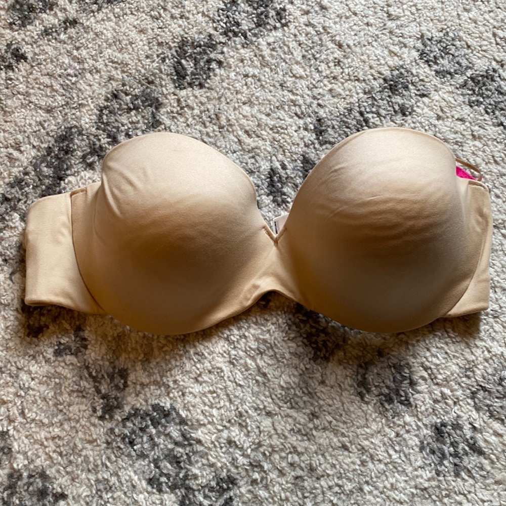 Nude strapless bra